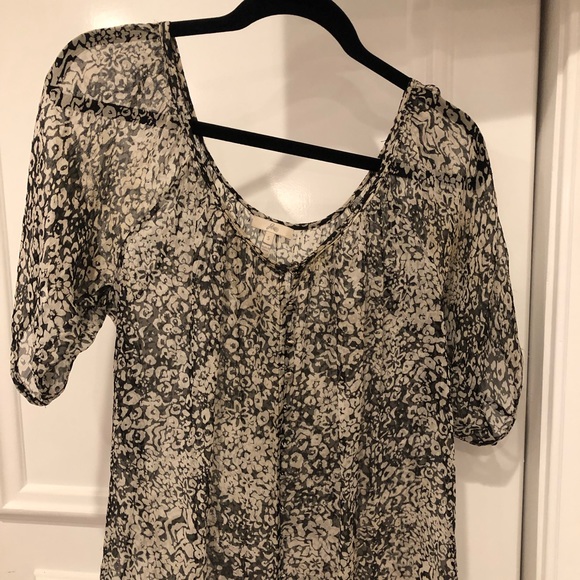Joie, black and white blouse! - Picture 2 of 5